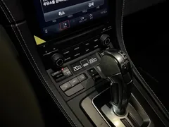 2023 Porsche 718 4.0 GT4, синий — фото 10