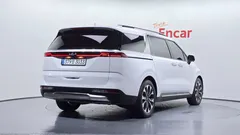 2023 Kia Carnival Gasoline 9-Seater Signature — фото 2