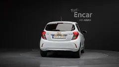 2022 Chevrolet Spark Premier — фото 4
