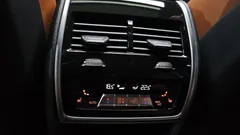 2022 BMW X6 xDrive40i M Sport, коричневый — фото 19
