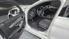 2021 Mercedes-Benz C-Class C200 AMG Line, белый — фото 10