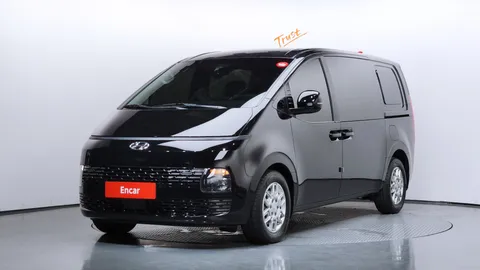2023 Hyundai Staria Cargo 5-Seater