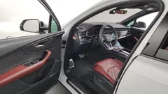 2023 Audi SQ7 4.0 TFSI Quattro, белый — фото 10