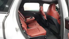 2023 Audi SQ7 4.0 TFSI Quattro, белый — фото 11