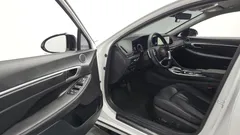 2022 Hyundai Sonata 2.0, белый — фото 10