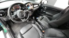 2022 Mini Cooper Classic, зелёный — фото 7