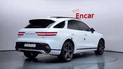 2022 Genesis GV70 2.5T Gasoline AWD — фото 2