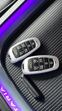 2022 Hyundai Staria 4WD Lounge 9-Seater, серый — фото 20