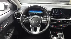 2022 Kia K3 1.6, белый — фото 13
