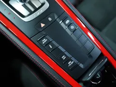 2023 Porsche 718 4.0 GT4 — фото 20