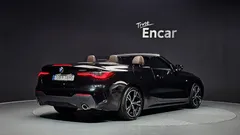 2023 BMW 4-Series 420i M Sport Convertible, чёрный — фото 2