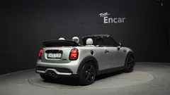 2023 Mini Cooper Convertible Classic, серебристый — фото 2
