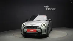 2023 Mini Cooper Convertible Classic, серебристый — фото 3