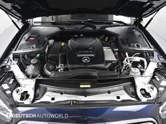 2022 Mercedes-Benz E-Class E300e 4MATIC Exclusive — фото 6