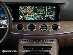 2022 Mercedes-Benz E-Class E300e 4MATIC Exclusive — фото 18