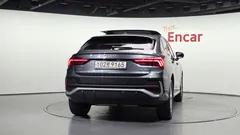2022 Audi Q3 35 TDI Premium Sportback, серый — фото 4