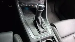 2022 Audi Q3 35 TDI Premium Sportback, серый — фото 9