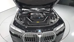 2023 BMW 7-Series 750e xDrive M Sport — фото 6