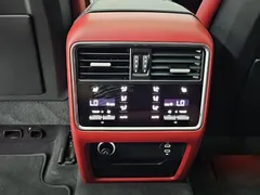 2023 Porsche Cayenne 3.0 PLATINUM EDITION — фото 17