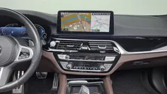 2021 BMW 5-Series 530e M Sport, серый — фото 14