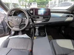 2023 Lexus ES Executive, серый — фото 7