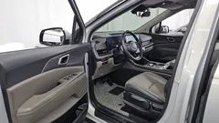 2024 Kia Canival Gasoline 9-Seater Prestige, серебристый — фото 10