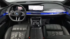 2023 BMW 7-Series 750e xDrive M Sport — фото 7