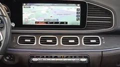 2022 Mercedes-Benz GLS-Class GLS400d 4MATIC — фото 13