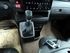 2023 Hyundai Staria 4WD Tourer 9-Seater — фото 9