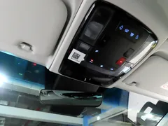 2023 Hyundai Staria 4WD Tourer 9-Seater — фото 18