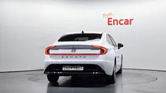 2022 Hyundai Sonata 2.0, белый — фото 4