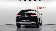 2023 BMW X4 xDrive20i xLine — фото 4