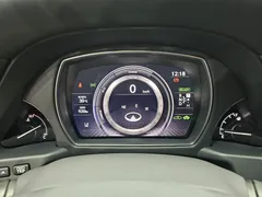2023 Lexus LS 3.5 Luxury, белый — фото 11
