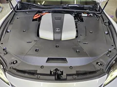 2023 Lexus LS 3.5 Luxury, белый — фото 20