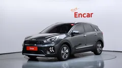 2022 Kia Niro 1.6 HEV, серый — фото 1