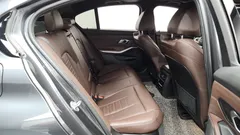 2022 BMW 3-Series 320i M Sport — фото 11