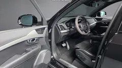 2021 Volvo XC90 T8 R-Design Hybrid, чёрный — фото 10