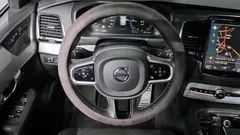 2021 Volvo XC90 T8 R-Design Hybrid, чёрный — фото 17