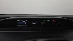 2022 Toyota Prius 1.8, серебристый — фото 8
