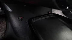2022 Toyota Prius 1.8, серебристый — фото 16
