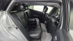 2022 Toyota Prius 1.8, серебристый — фото 19