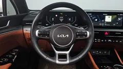2024 Kia K5 2.0, белый — фото 13