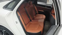 2024 Kia K5 2.0, белый — фото 17