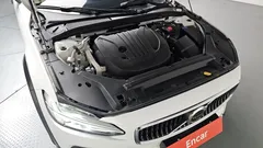 2022 Volvo V90 B5 Pro AWD, белый — фото 6