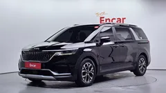 2022 Kia Carnival Diesel 9-Seater Prestige — фото 1