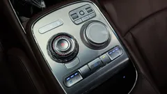 2022 Genesis G90 Gasoline 3.5 Turbo AWD, белый — фото 9