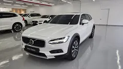 2023 Volvo V90 B5 Ultimate AWD, белый — фото 12