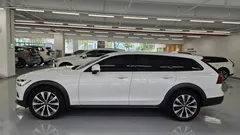 2023 Volvo V90 B5 Ultimate AWD, белый — фото 19