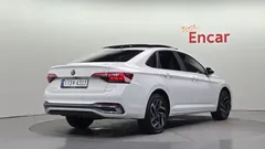 2023 Volkswagen Jetta 1.5 TSI Prestige, белый — фото 2