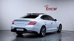 2022 Genesis G70 Gasoline 2.0T 4WD, белый — фото 2